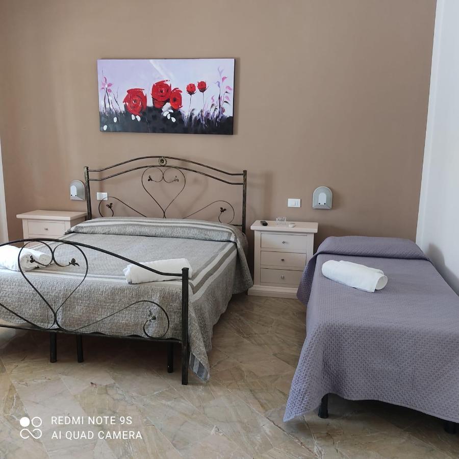 Villa Dolce Vita Rooms Castelluzzo Exteriör bild