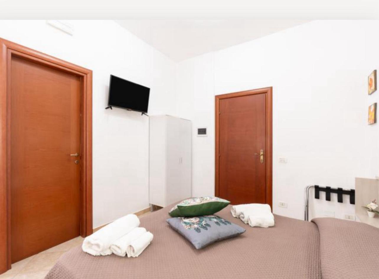 Villa Dolce Vita Rooms Castelluzzo Exteriör bild