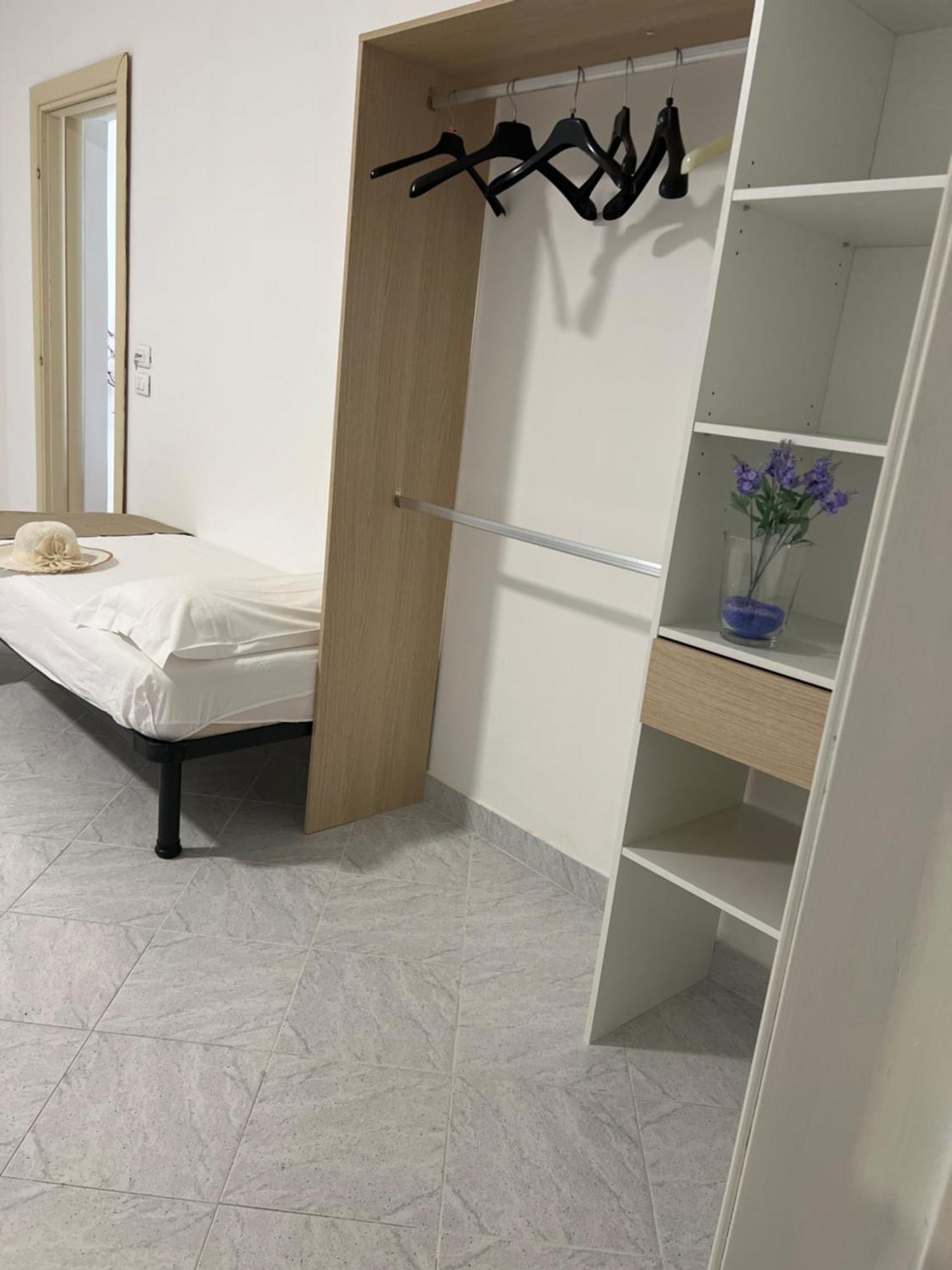 Villa Dolce Vita Rooms Castelluzzo Exteriör bild